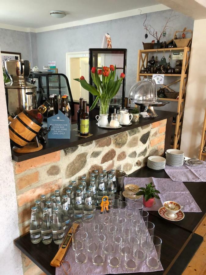Alte Schule Cafe Und Pension Drehna 외부 사진